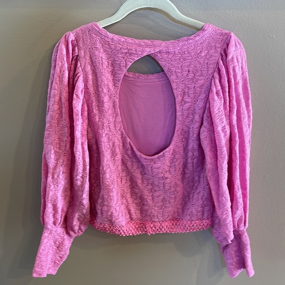 FREE PEOPLE PINK LACE bubble sleeve crop top circular open back elasticized Med - Picture 2 of 15